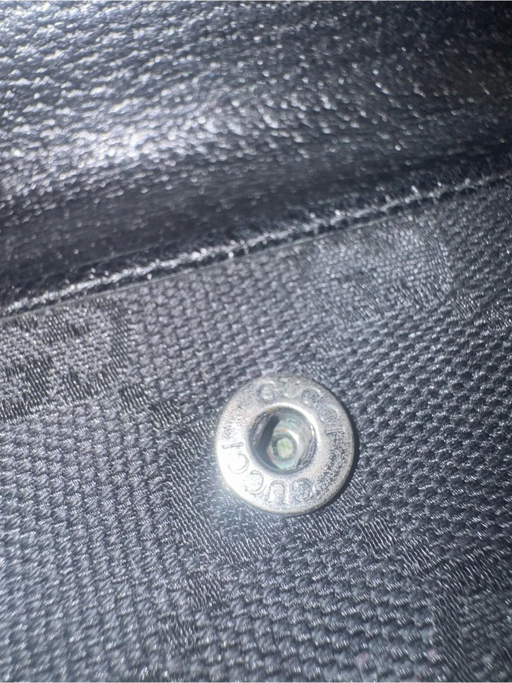 Gucci Black GG Canvas Wallet - Picture 4 of 7